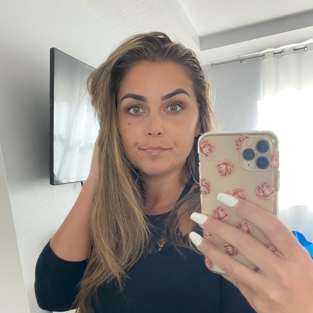 Meet your Posher, Kelly